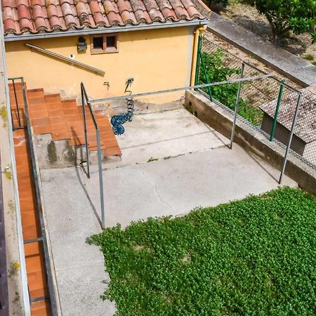 Can Falga Casa Con Jardin En El Corazon De Бесалу Екстер'єр фото